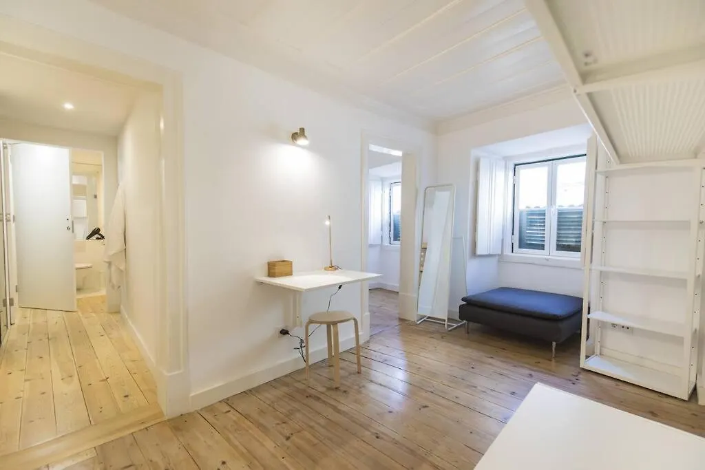 Historical Apartment Santos Lisbon