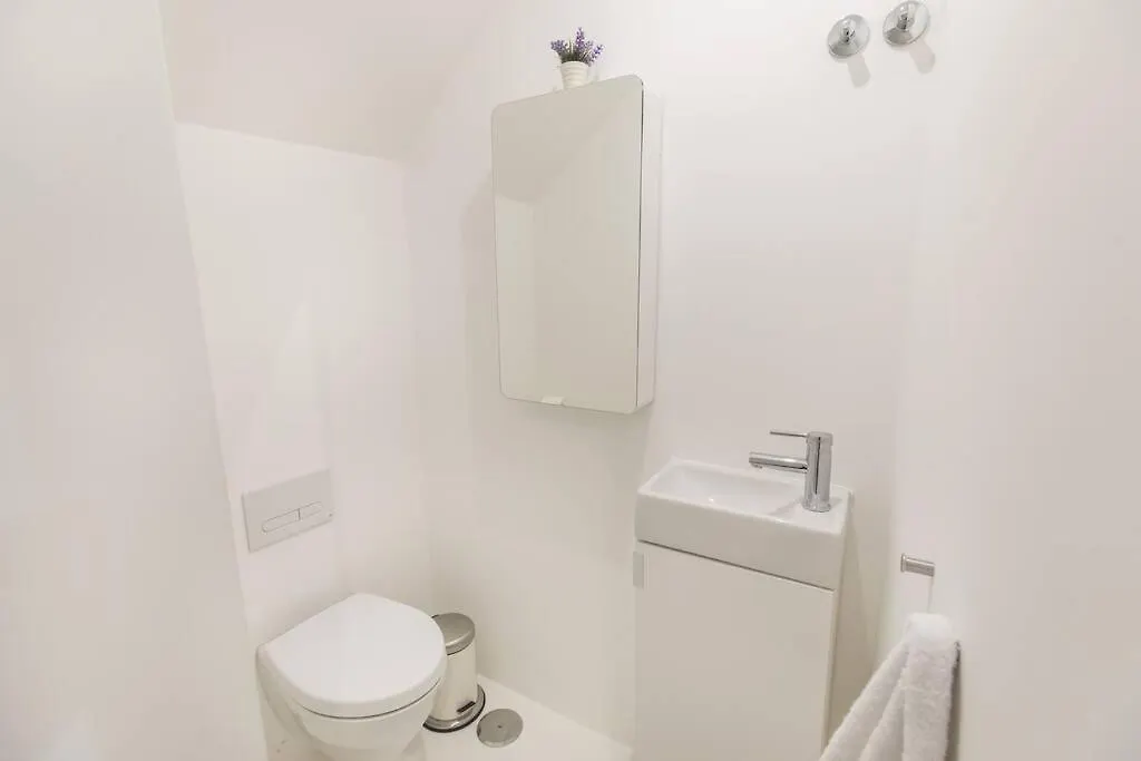 Historical Apartment Santos Lisbona Portogallo
